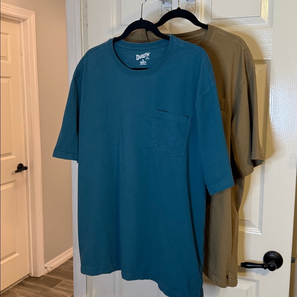 Duluth Trading Co Men’s Long tail Relaxed Fit Short Sleeve Packet Crew-pair